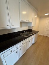 1940 Malcolm Ave, Unit 201 in Los Angeles, CA - Foto de edificio - Building Photo