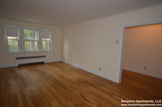 510 Belmont St, Unit 7 in Watertown, MA - Building Photo - Building Photo