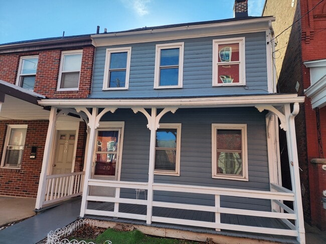 232 N Shippen St, Unit House in Lancaster, PA - Foto de edificio - Building Photo
