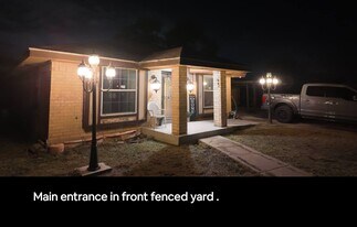 2405 Helena Ave in McAllen, TX - Building Photo