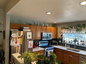 10063 Grove Ct in Westminster, CO - Foto de edificio - Building Photo