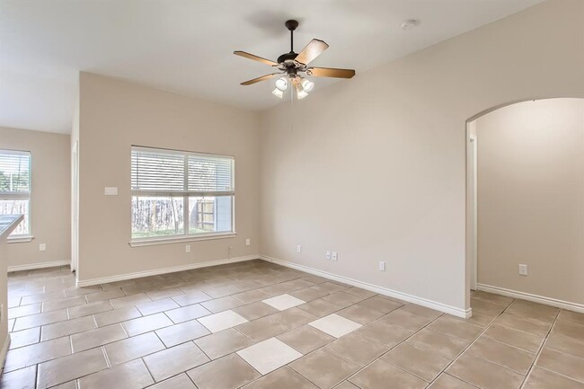 3032 Douglas Fir Dr in New Braunfels, TX - Building Photo - Building Photo