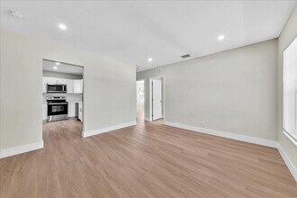 5324 NW 1st Ave in Fort Lauderdale, FL - Building Photo - Building Photo