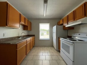 1705 Cedarhill Dr in Killeen, TX - Building Photo - Building Photo