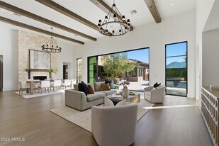 8900 E Sands Dr in Scottsdale, AZ - Building Photo