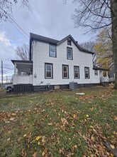 101 Clover Ridge Dr in Syracuse, NY - Building Photo - Building Photo