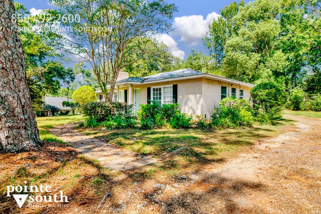 property at 703 Belrose Ave