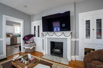 40 Newcastle Rd in Boston, MA - Building Photo - Building Photo