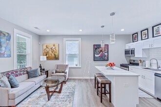 1026 Astor Ave SW in Atlanta, GA - Building Photo - Building Photo