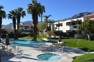 255 E Avenida Granada in Palm Springs, CA - Building Photo