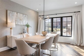 726 Edgewood Ave NE in Atlanta, GA - Building Photo - Building Photo