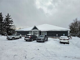 610 Ayer Rd in Buffalo, NY - Building Photo
