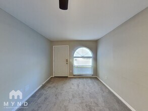 6245 29th Way N in St. Petersburg, FL - Building Photo - Building Photo