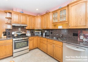 41 Rich St in Waltham, MA - Building Photo