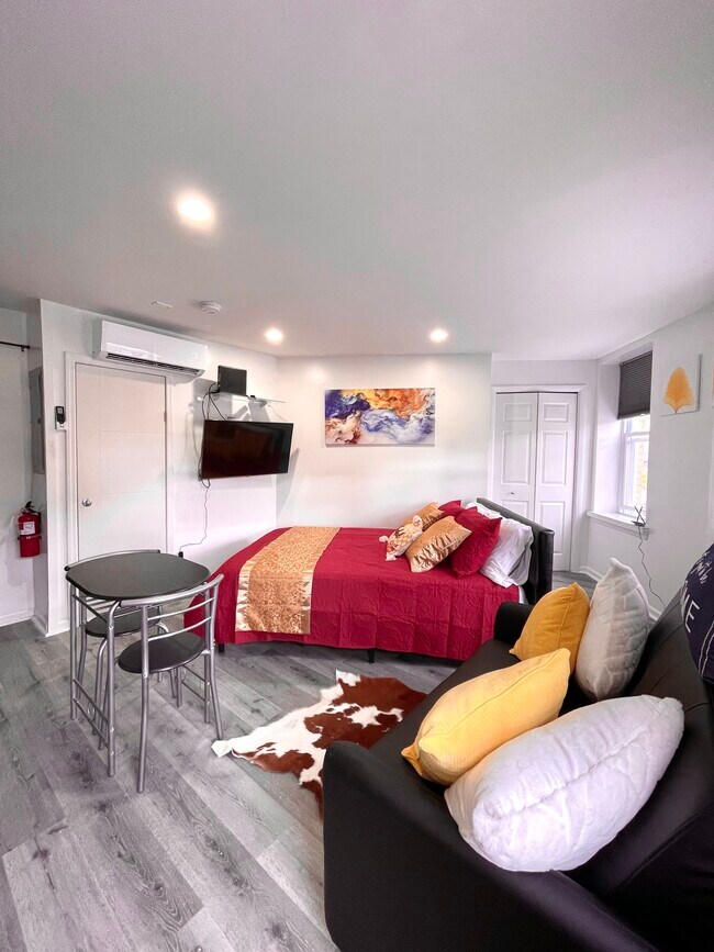 1700 E Passyunk Ave, Unit 2D photo'