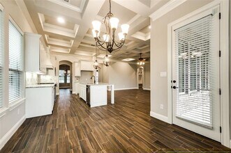 1400 Carnoustie Ct in Granbury, TX - Building Photo - Building Photo