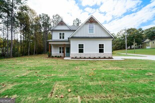 21 Jamie Dr in Hiram, GA - Building Photo