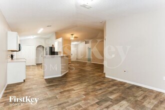2683 Cobblestone Forest Cir E in Jacksonville, FL - Building Photo - Building Photo