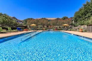 Mariposa Apartment Homes at Hunter Road