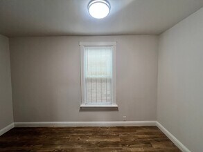 8208 S South Shore Dr in Chicago, IL - Building Photo - Building Photo