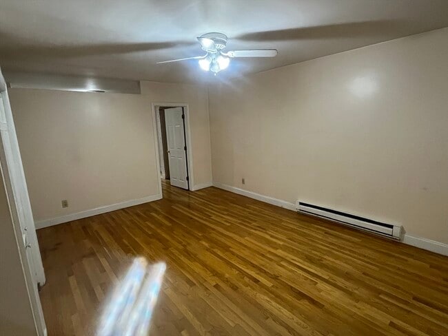 416 Massachusetts Ave, Unit 1 in Boston, MA - Building Photo - Building Photo