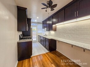 2004 N Vermont Ave in Los Angeles, CA - Building Photo - Building Photo