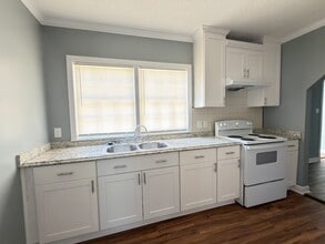 504 E Adair St in Valdosta, GA - Building Photo - Building Photo