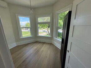 327 S 1300 E in Salt Lake City, UT - Building Photo - Building Photo