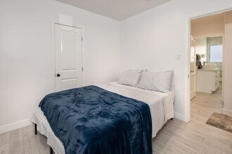 113 N San Vicente Blvd-Unit -ID1042899P in Beverly Hills, CA - Building Photo - Building Photo