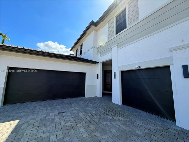 17410 SW 46th St in Miramar, FL - Building Photo - Building Photo