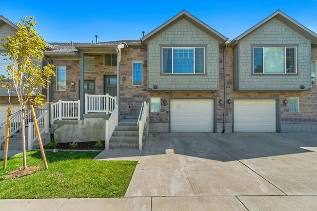 property at 93 River View Dr
