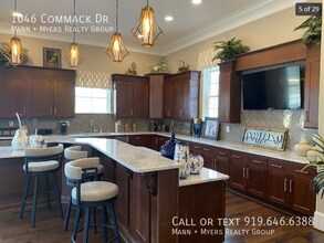 1046 Commack Dr in Durham, NC - Building Photo - Building Photo