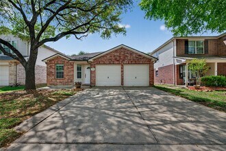 17331 Stone Peaks Dr in Houston, TX - Building Photo - Building Photo