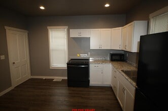 442 Ellis St in Fond du Lac, WI - Building Photo - Building Photo