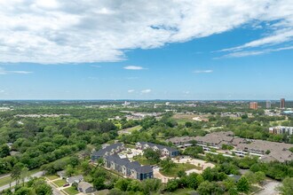 Kara Mingo in Denton, TX - Foto de edificio - Building Photo