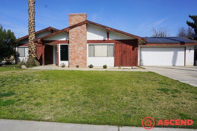 property at 6712 Sly Ln