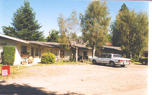 840-940 NW Earl Ave in Gresham, OR - Building Photo - Building Photo