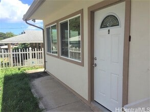 2325 Ahe St in Honolulu, HI - Building Photo - Building Photo