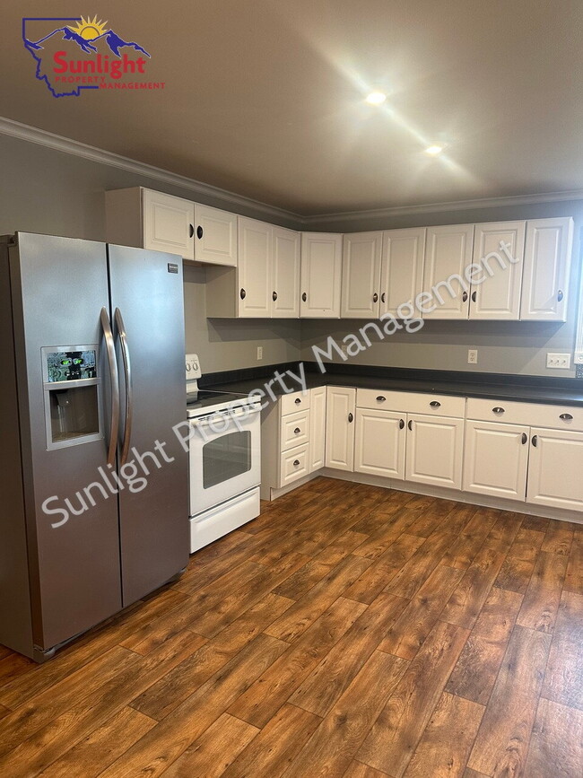 134 Clarks Fork Dr in Laurel, MT - Building Photo - Building Photo