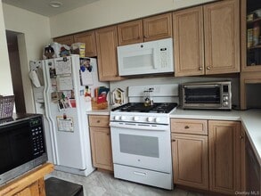 458 Mariners Way in Copiague, NY - Building Photo - Building Photo