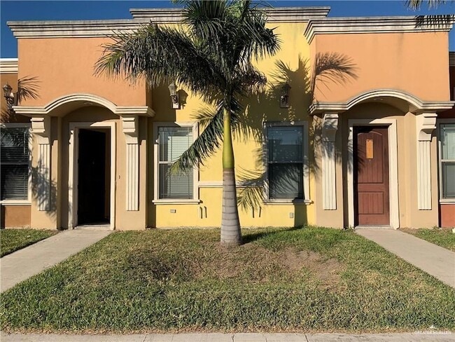 3127 Regal Dr, Unit B in Edinburg, TX - Building Photo - Building Photo