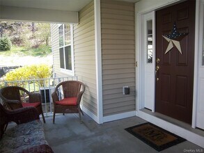 36 Briarbrook Dr in Briarcliff Manor, NY - Building Photo - Building Photo