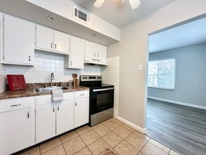 7500 Morganford Rd in St. Louis, MO - Foto de edificio - Building Photo