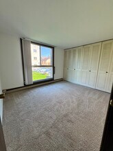 3438 N Oakland Ave in Milwaukee, WI - Building Photo - Building Photo