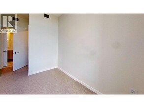 2186 Gilmore Ave in Burnaby, BC - Building Photo - Building Photo