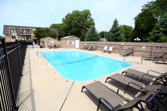 Parkview Terrace Apartments in Ankeny, IA - Building Photo - Building Photo