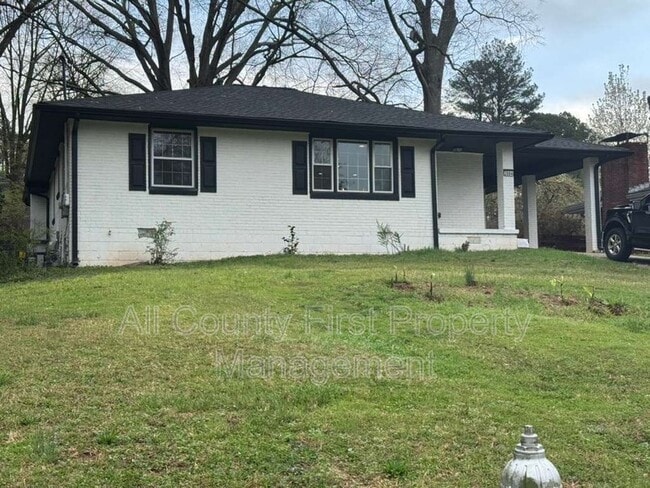 property at 2884 Reveille Cir