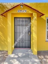 1721 E Adelaide Dr in Tucson, AZ - Building Photo - Building Photo