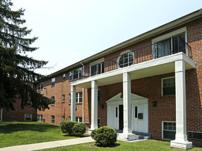 The Residences at Whitehall in Stratford, NJ - Building Photo - Building Photo