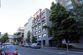 1430 Western Ave in Seattle, WA - Foto de edificio - Building Photo